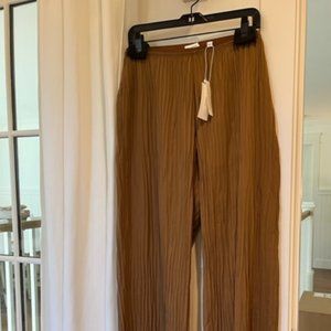 NWT Vince Crinkle Straight Leg Pull On Pant, Size L, Color OJAI